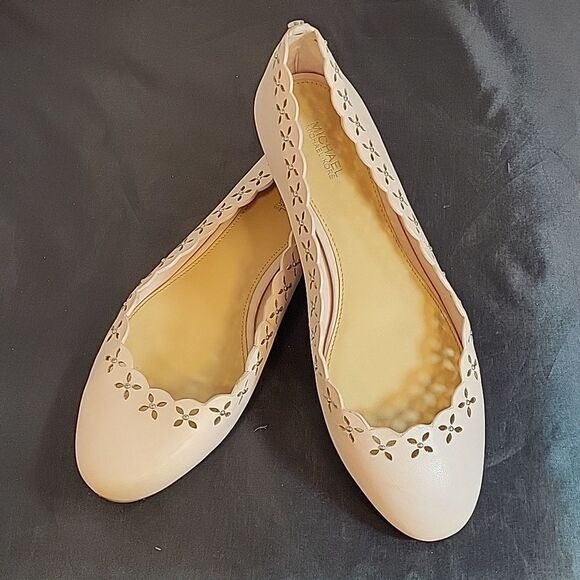 MICHEAL MICHAEL KORS WOMEN"S THALIA STUDDED BALLET FLATS SHOE - Picture 13 of 15